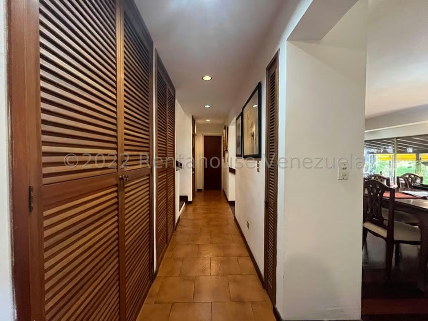 Casa (Multipes Niveles) en Venta en Oripoto, Distrito Metropolitano - 7