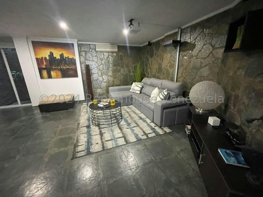 Townhouse (Multiples Niveles) en Venta en La Lagunita Country Club, Distrito Metropolitano - 39