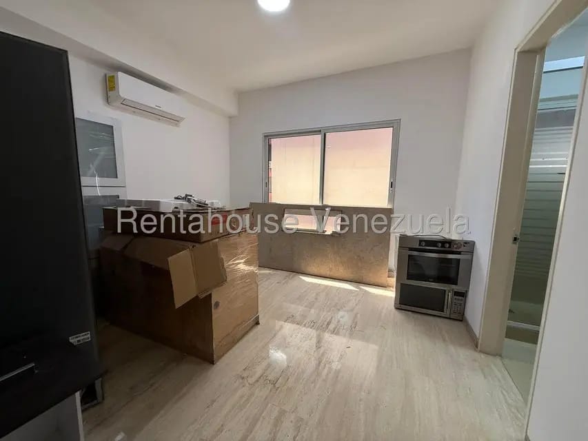 Apartamento (Duplex) en Alquiler en Los Naranjos de Las Mercedes, Distrito Metropolitano - 11