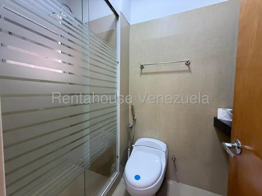 Apartamento (Duplex) en Alquiler en Los Naranjos de Las Mercedes, Distrito Metropolitano - 12