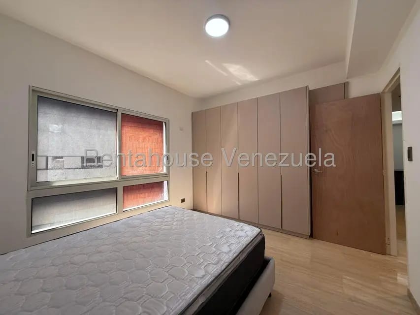 Apartamento (Duplex) en Alquiler en Los Naranjos de Las Mercedes, Distrito Metropolitano - 18