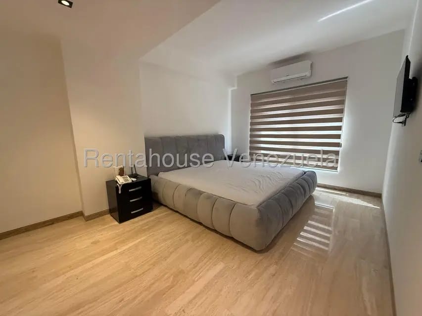 Apartamento (Duplex) en Alquiler en Los Naranjos de Las Mercedes, Distrito Metropolitano - 19