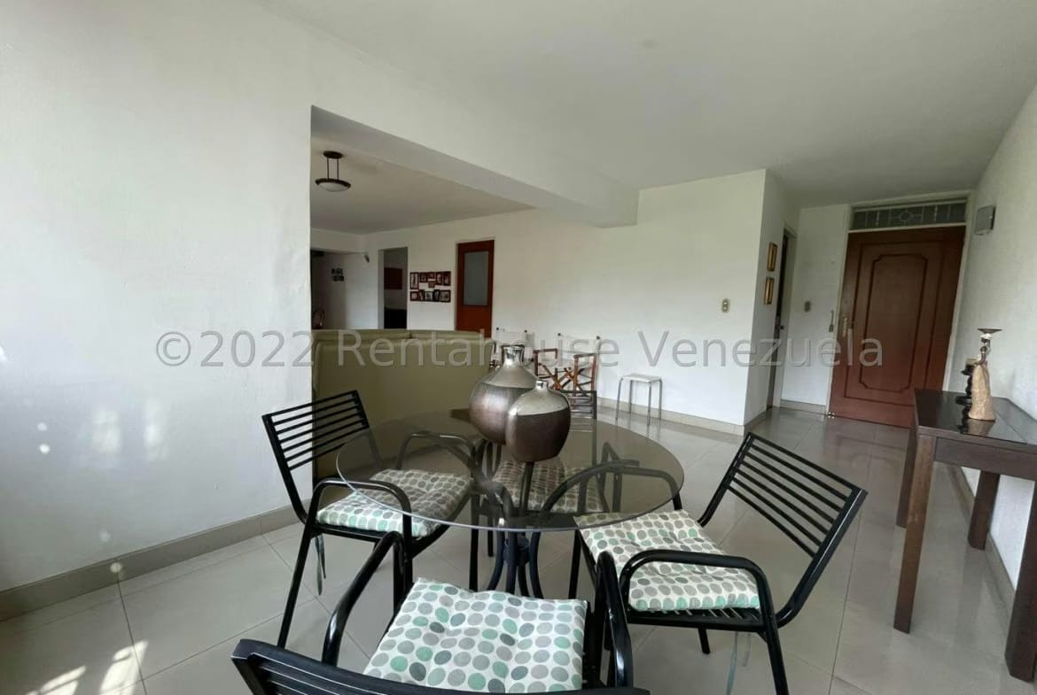 APARTAMENTO EN VENTA-CECILIA GUTIERREZ - 4