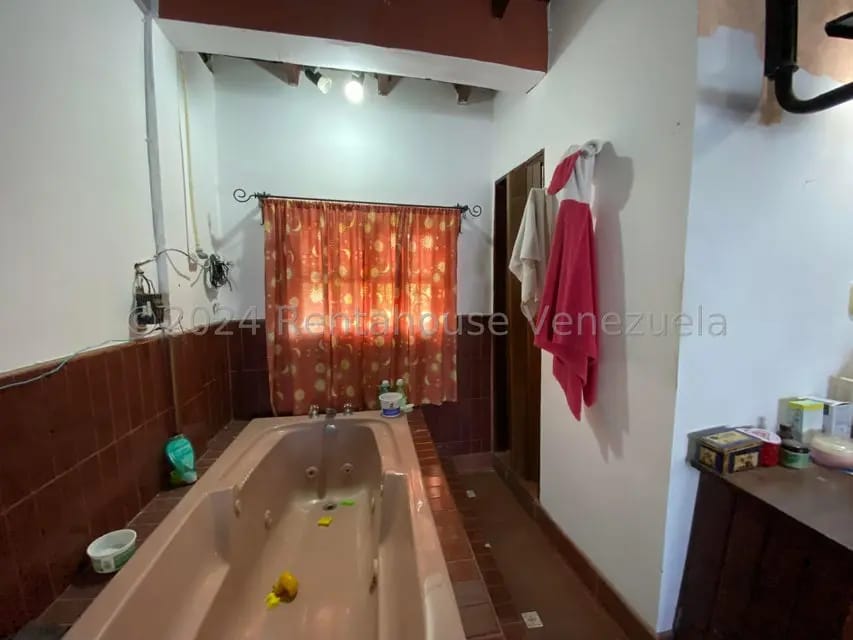 Comercial (Edificio) en Venta en Centro, Portuguesa - 26