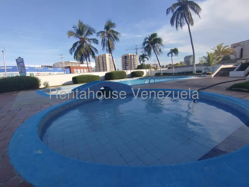 Apartamento (1 Nivel) en Alquiler en Costa Azul, Nueva Esparta - 15