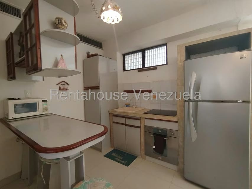 Apartamento (1 Nivel) en Alquiler en Costa Azul, Nueva Esparta - 3