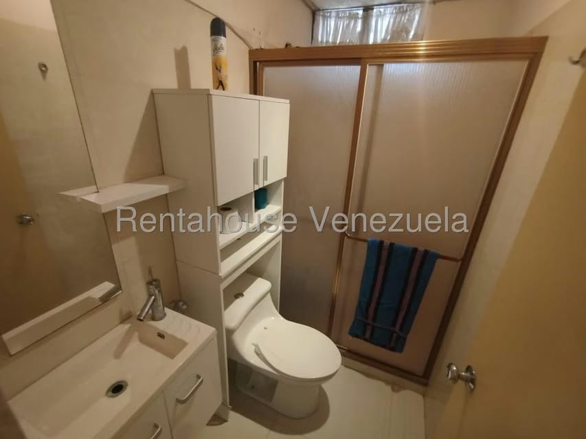 Apartamento (1 Nivel) en Alquiler en Costa Azul, Nueva Esparta - 10