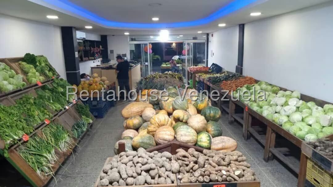 Comercial (Local Comercial) en Alquiler en La Montanita, Lara - 2