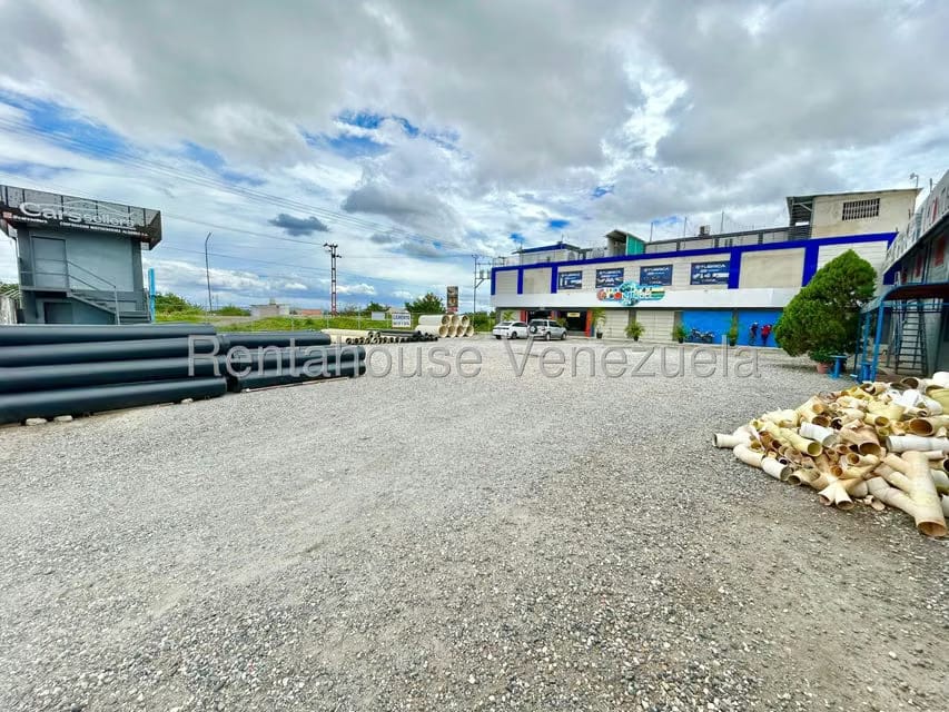 Comercial (Galpon - Deposito) en Venta en Parroquia Juan Bautista Rodriguez, Lara - 3