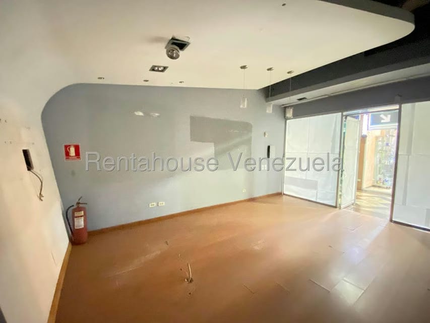 Comercial (Local Comercial) en Alquiler en Manzanares, Distrito Metropolitano - 7