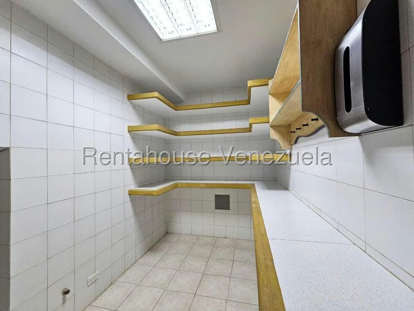 Apartamento (Duplex) en Venta en La Alameda, Distrito Metropolitano - 48