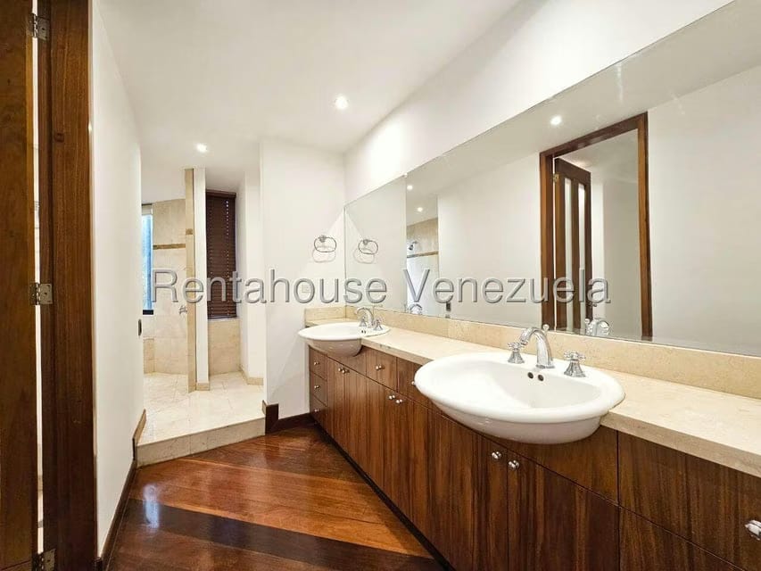 Apartamento (Duplex) en Venta en La Alameda, Distrito Metropolitano - 66