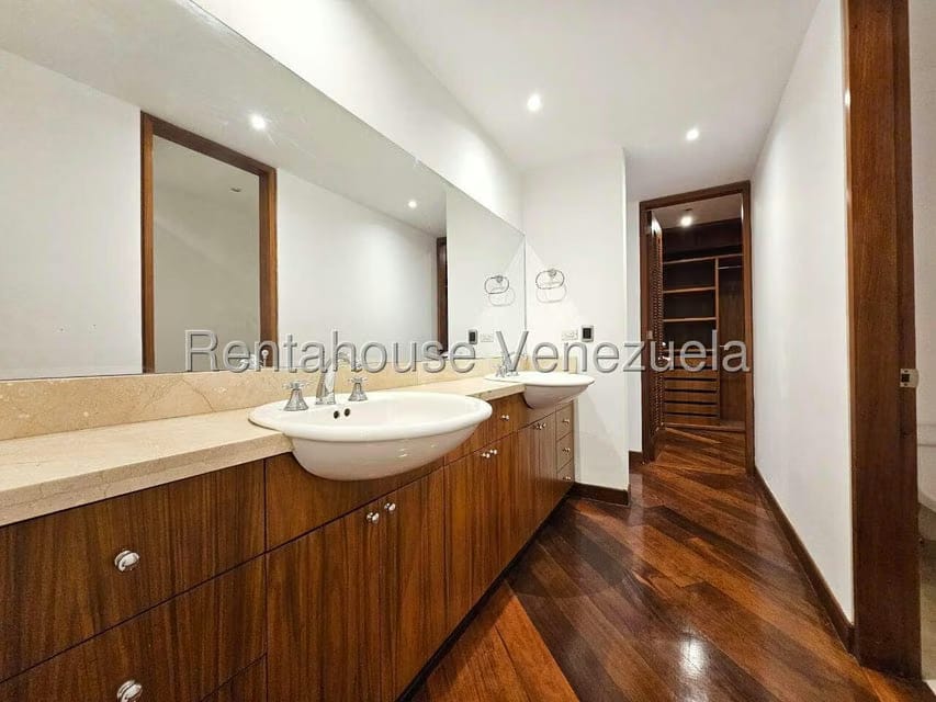 Apartamento (Duplex) en Venta en La Alameda, Distrito Metropolitano - 67