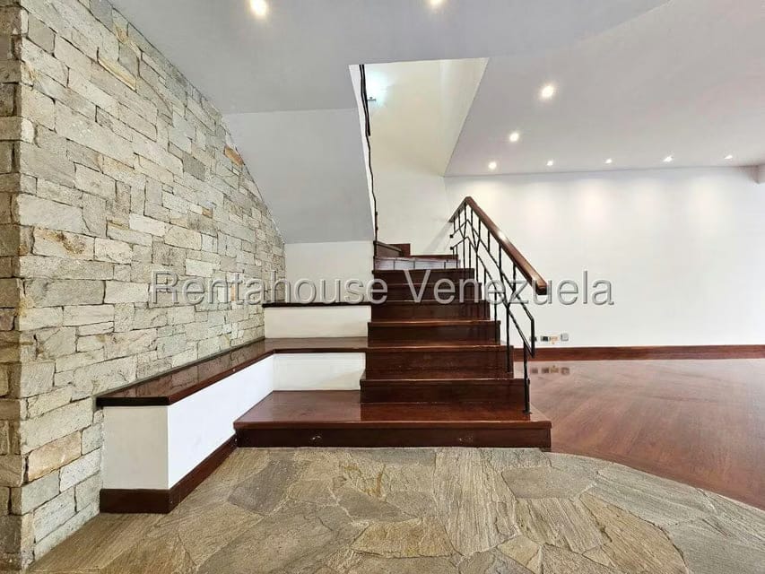 Apartamento (Duplex) en Venta en La Alameda, Distrito Metropolitano - 9