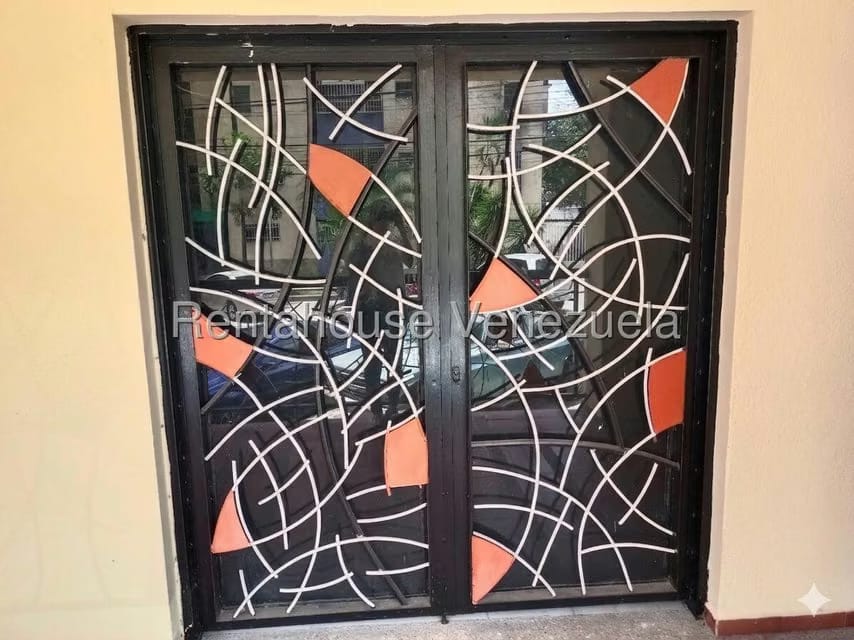 Comercial (Local Comercial) en Venta en Prebo I, Carabobo - 3