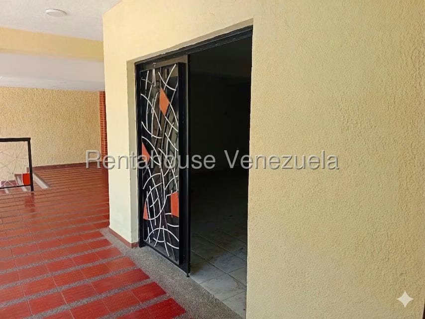 Comercial (Local Comercial) en Venta en Prebo I, Carabobo - 4