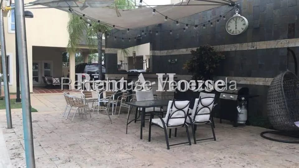 Townhouse (Duplex) en Alquiler en Centro, Zulia - 16