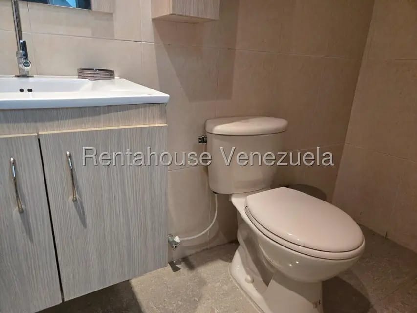 Townhouse (Duplex) en Alquiler en Centro, Zulia - 6