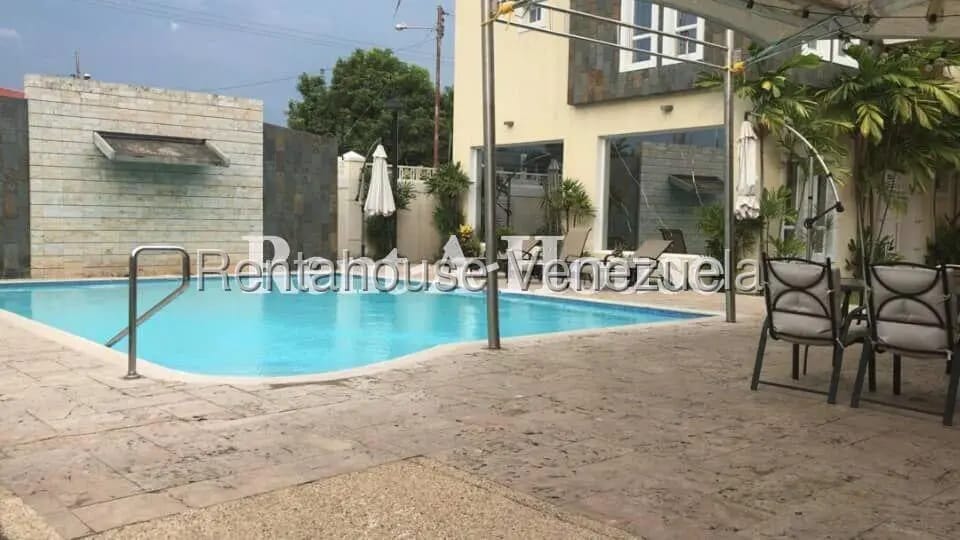 Townhouse (Duplex) en Alquiler en Centro, Zulia - 8