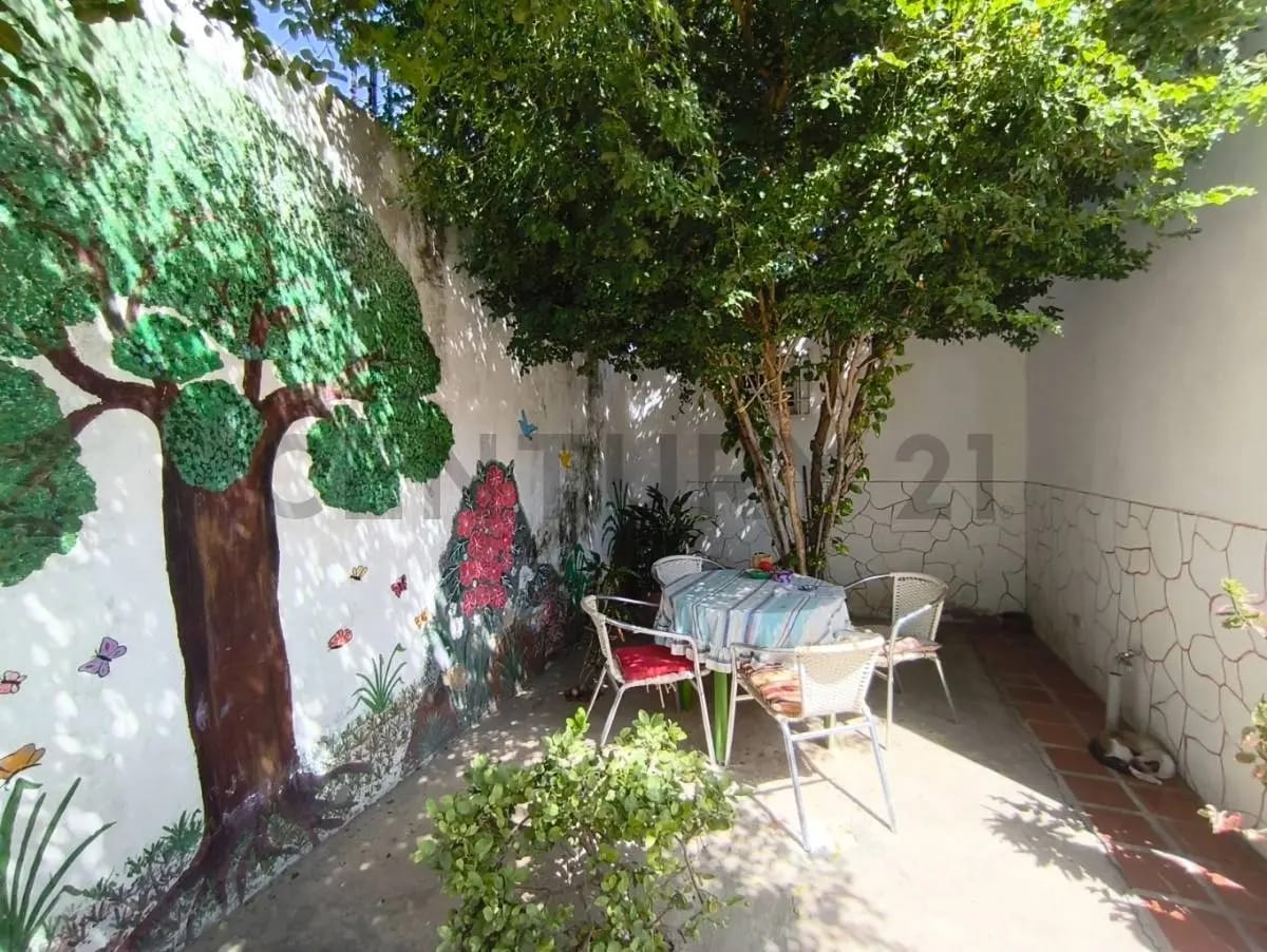 CASA EN VENTA SECTOR COTOPERIZ - 21