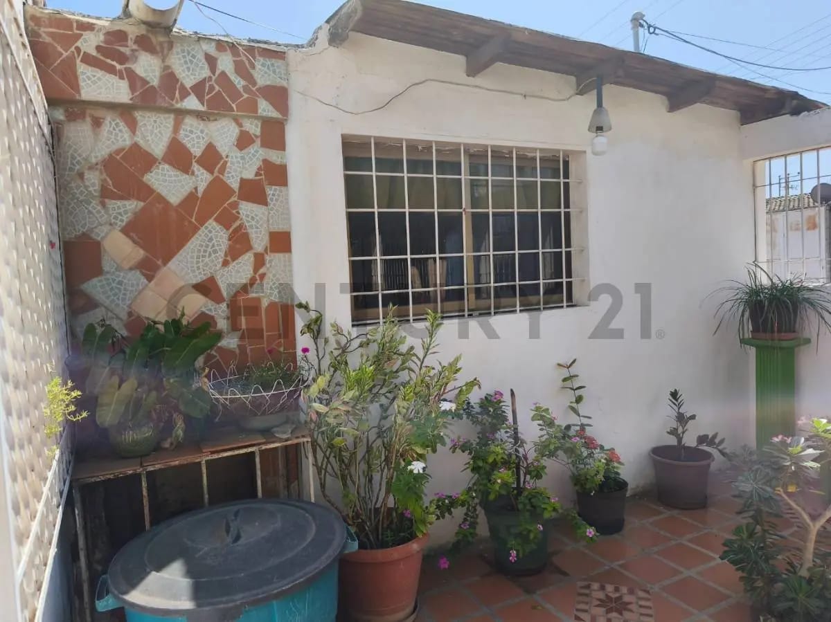 CASA EN VENTA SECTOR COTOPERIZ - 22