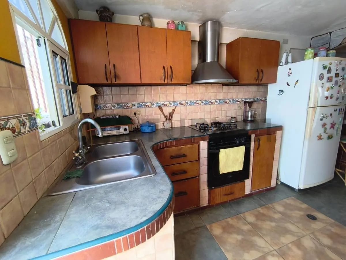 CASA EN VENTA SECTOR COTOPERIZ - 31