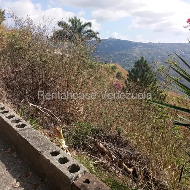 Terreno (Residencial) en Venta en Caicaguana, Distrito Metropolitano - 11