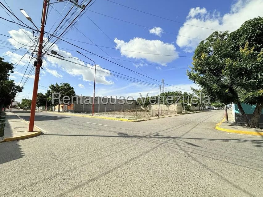 Terreno (Comercial) en Venta en Parroquia Juan Bautista Rodriguez, Lara - 6