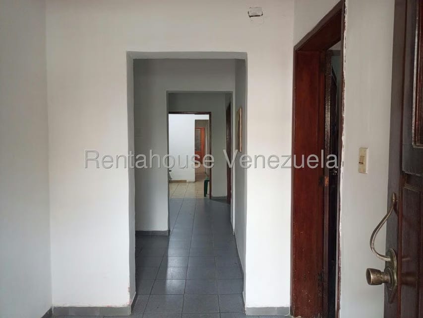 Casa (Multipes Niveles) en Venta en Guaicaipuro, Distrito Metropolitano - 3
