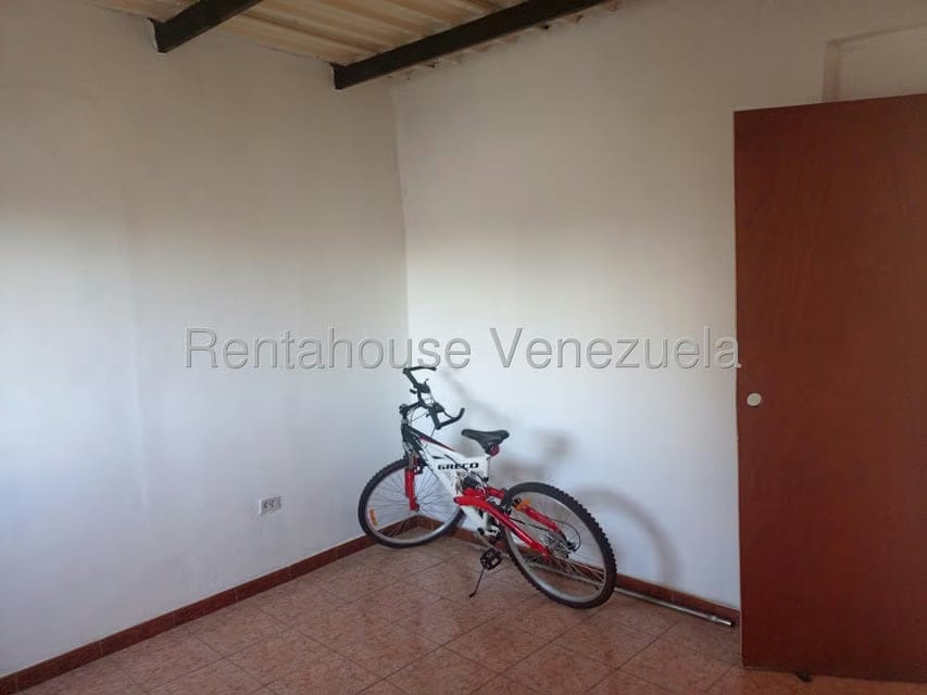 Casa (Multipes Niveles) en Venta en Guaicaipuro, Distrito Metropolitano - 22