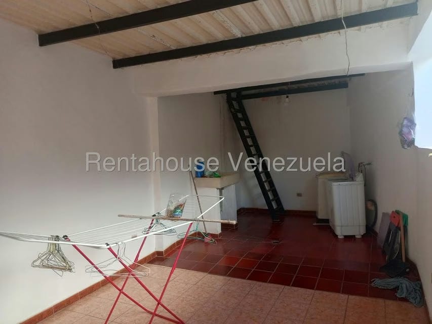 Casa (Multipes Niveles) en Venta en Guaicaipuro, Distrito Metropolitano - 24