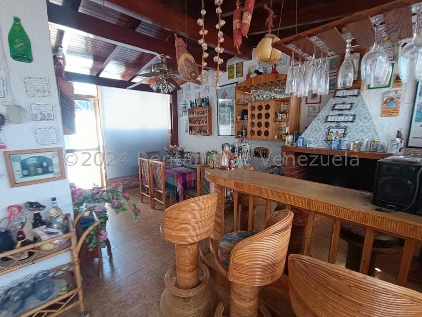 Casa (Duplex) en Venta en Santa Paula, Distrito Metropolitano - 17