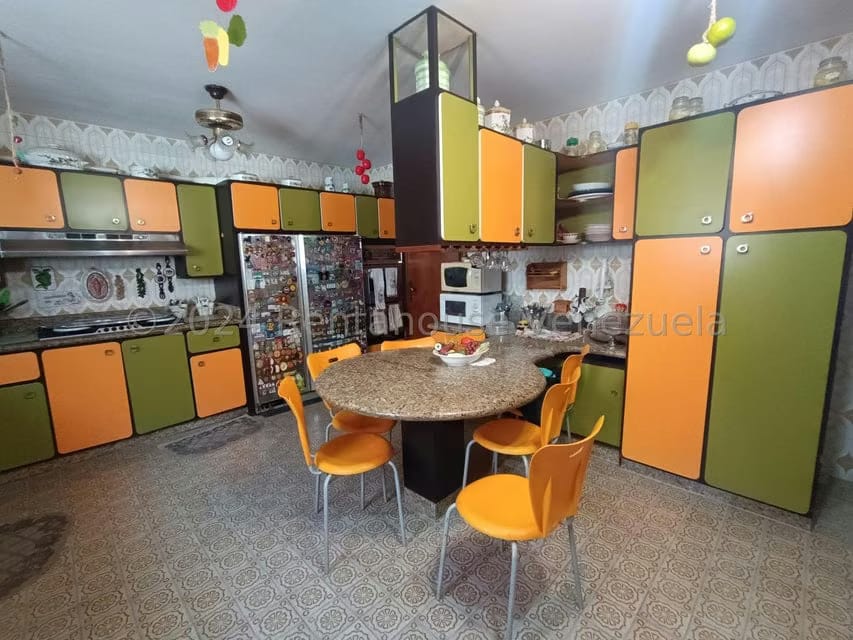 Casa (Duplex) en Venta en Santa Paula, Distrito Metropolitano - 19