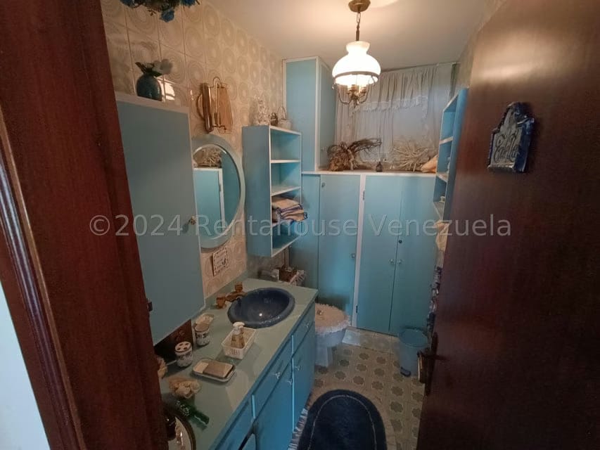 Casa (Duplex) en Venta en Santa Paula, Distrito Metropolitano - 27