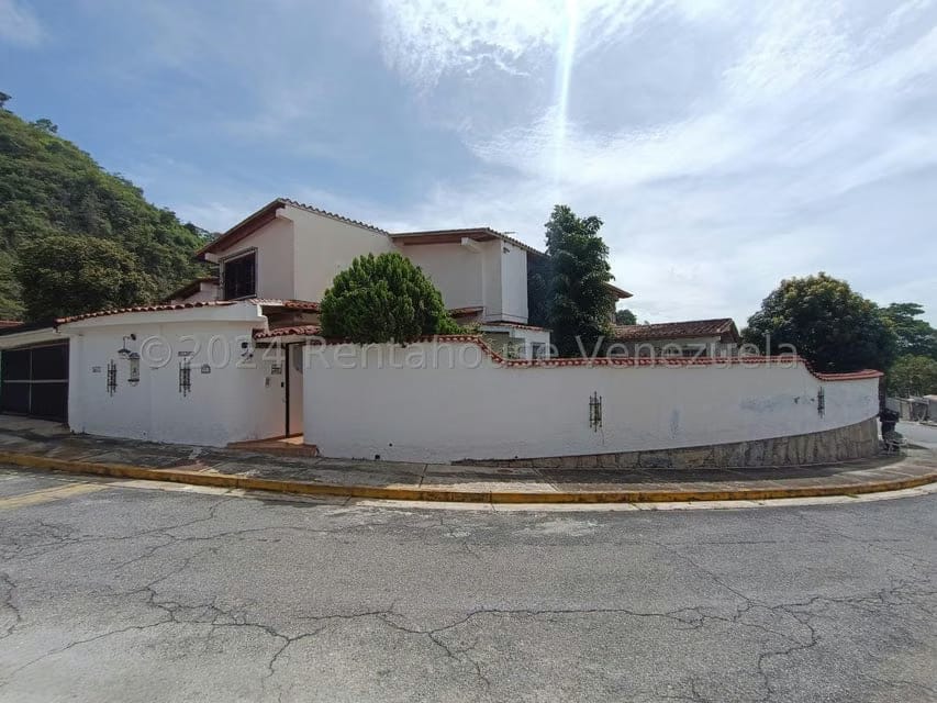 Casa (Duplex) en Venta en Santa Paula, Distrito Metropolitano - 42