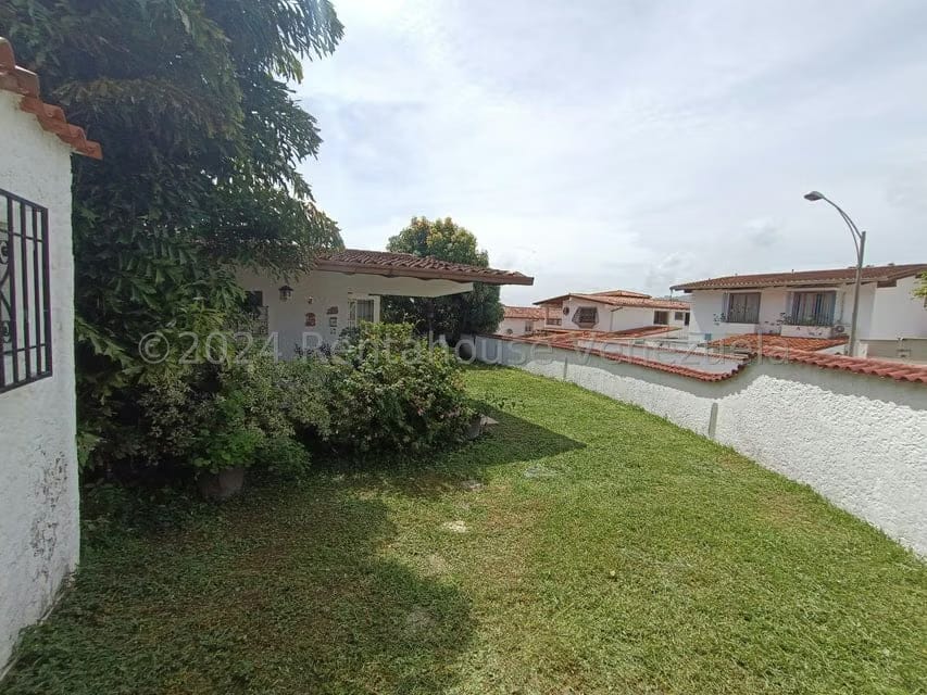 Casa (Duplex) en Venta en Santa Paula, Distrito Metropolitano - 7