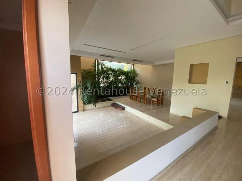 Casa (Multipes Niveles) en Venta en Las Chimeneas, Carabobo - 3