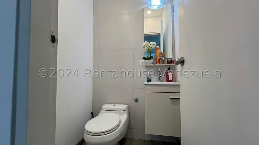 Comercial (Oficina) en Venta en Baruta, Distrito Metropolitano - 12