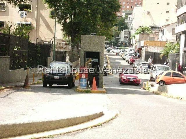 Comercial (Oficina) en Alquiler en Sabana Grande, Distrito Metropolitano - 3