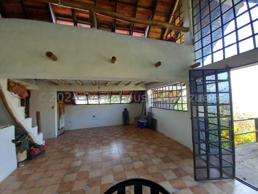 Casa (Finca) en Venta en Distrito San Casimiro, Aragua - 12