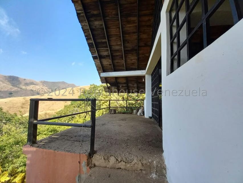 Casa (Finca) en Venta en Distrito San Casimiro, Aragua - 3