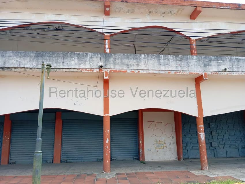 Comercial (Local Comercial) en Alquiler en Avenida Principal, Zulia - 2