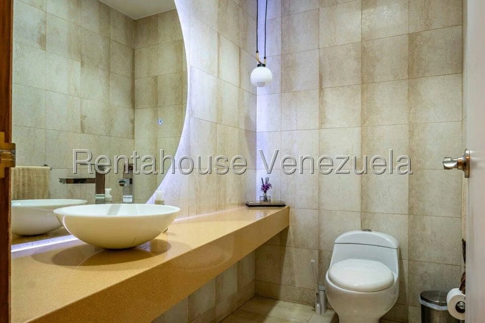 Casa (1 Nivel) en Alquiler en La Lagunita Country Club, Distrito Metropolitano - 23