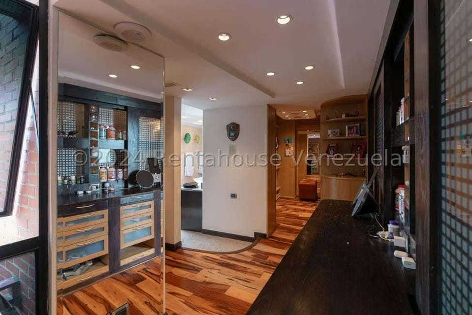Apartamento (Duplex) en Venta en Monterrey, Distrito Metropolitano - 40