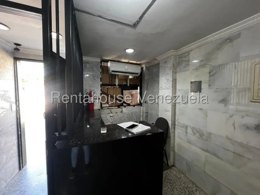 Comercial (Oficina) en Alquiler en Centro, Lara - 2