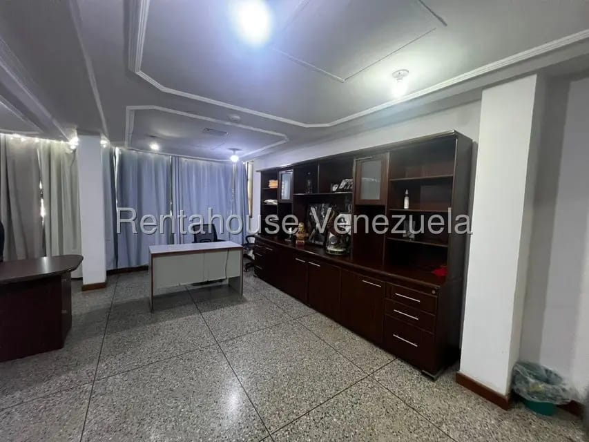 Comercial (Oficina) en Alquiler en Centro, Lara - 15