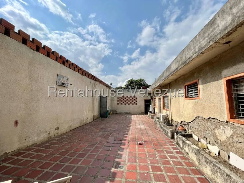 Comercial (Local Comercial) en Venta en Centro, Lara - 23