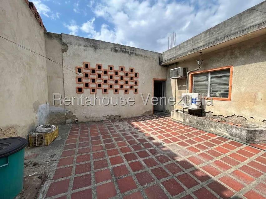 Comercial (Local Comercial) en Venta en Centro, Lara - 36