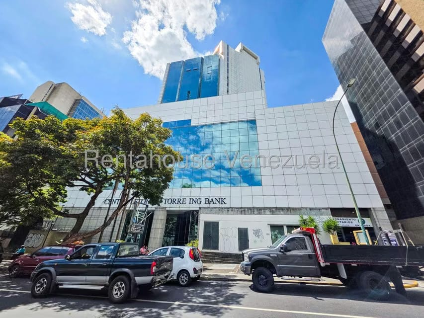 Comercial (Local Comercial) en Alquiler en La Castellana, Distrito Metropolitano - 19