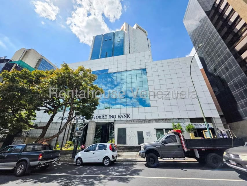 Comercial (Local Comercial) en Alquiler en La Castellana, Distrito Metropolitano - 20